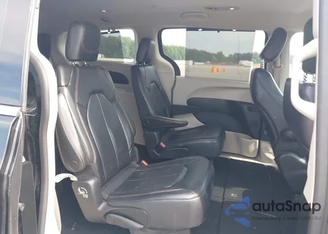 2019 Chrysler Pacifica Touring L z USA, uszkodzony, nr VIN 2C4RC1BG8KR650461